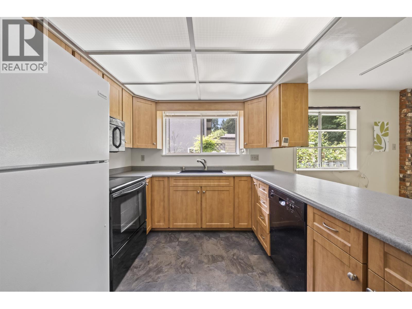 12495 Carlton Street, Maple Ridge, British Columbia  V4R 2H9 - Photo 12 - R3143422