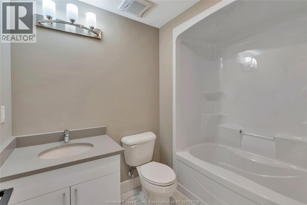 2550 Sandwich West Parkway Unit# 303, Lasalle, Ontario  N9E 2R6 - Photo 13 - 26016322