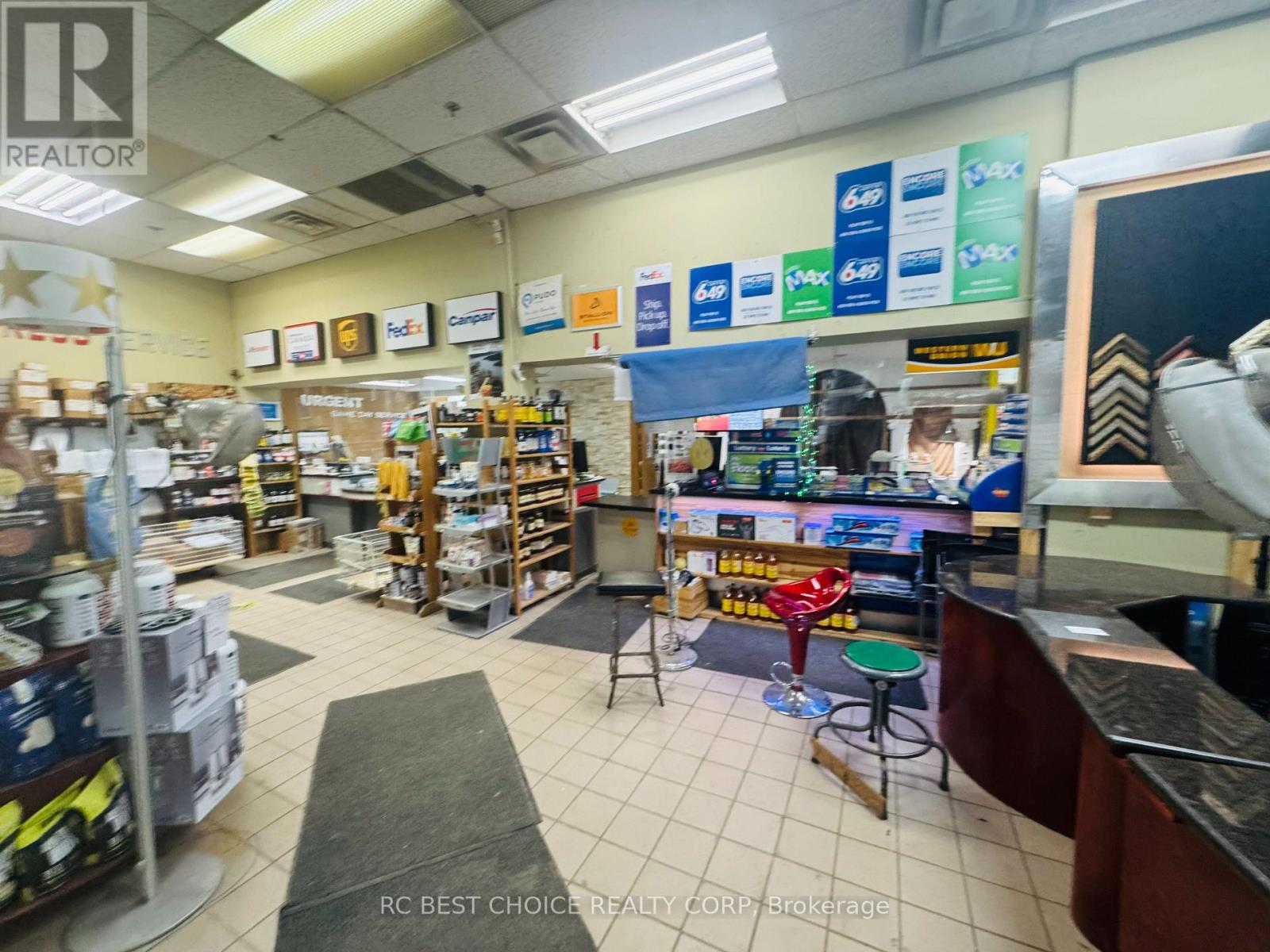 101 - 300 Coxwell Avenue, Toronto, Ontario  M4L 3B6 - Photo 24 - E13534200