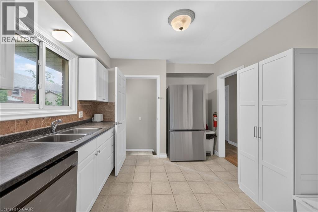27 Ainslie Avenue, Hamilton, Ontario  L8S 2J5 - Photo 18 - 40845961