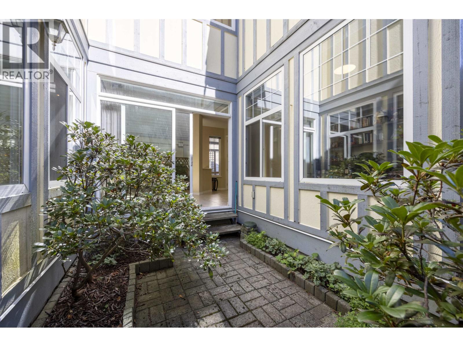 3280 Chartwell Green, Coquitlam, British Columbia  V3E 3M9 - Photo 4 - R3143506