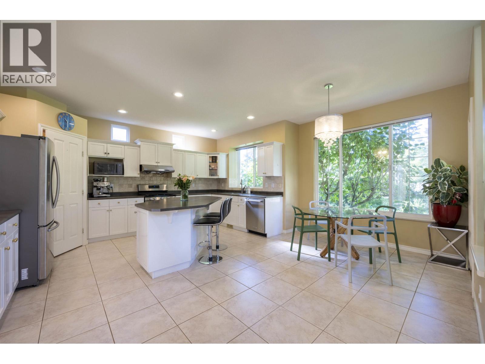 3280 Chartwell Green, Coquitlam, British Columbia  V3E 3M9 - Photo 12 - R3143506