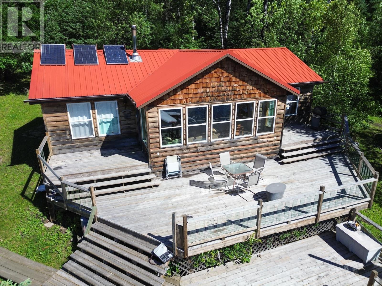 PCL 5059 Gunn Lake, Minaki, Ontario