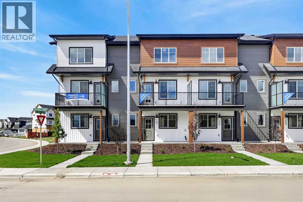 8 Hotchkiss Parade SE, Calgary, Alberta  T3S 0X5 - Photo 1 - A2321320