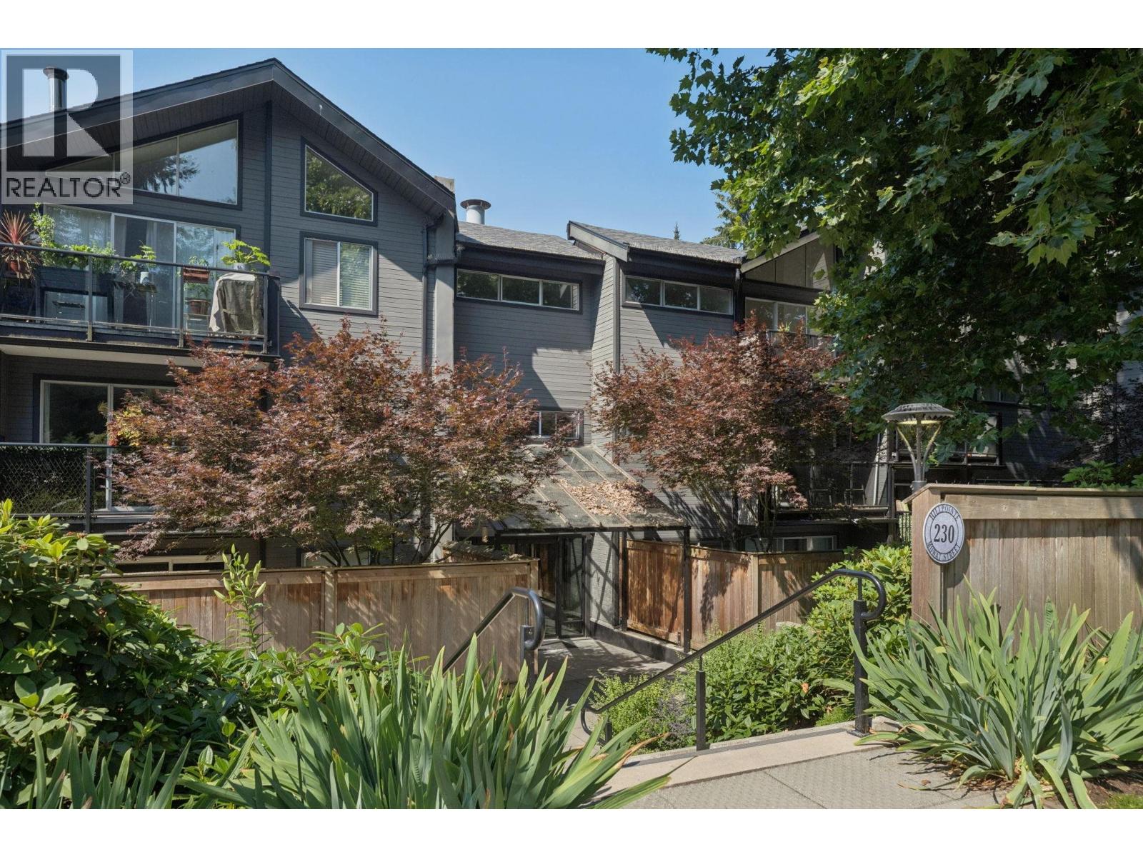 303 230 MOWAT STREET, new westminster, British Columbia