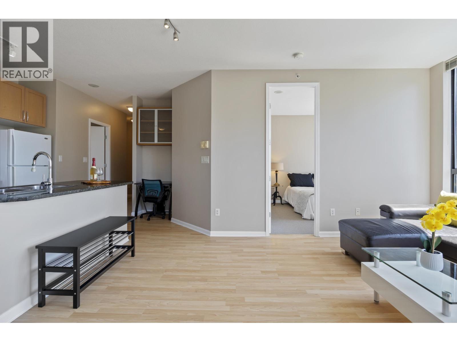 605 6833 Station Hill Drive, Burnaby, British Columbia  V3N 5E1 - Photo 18 - R3143631