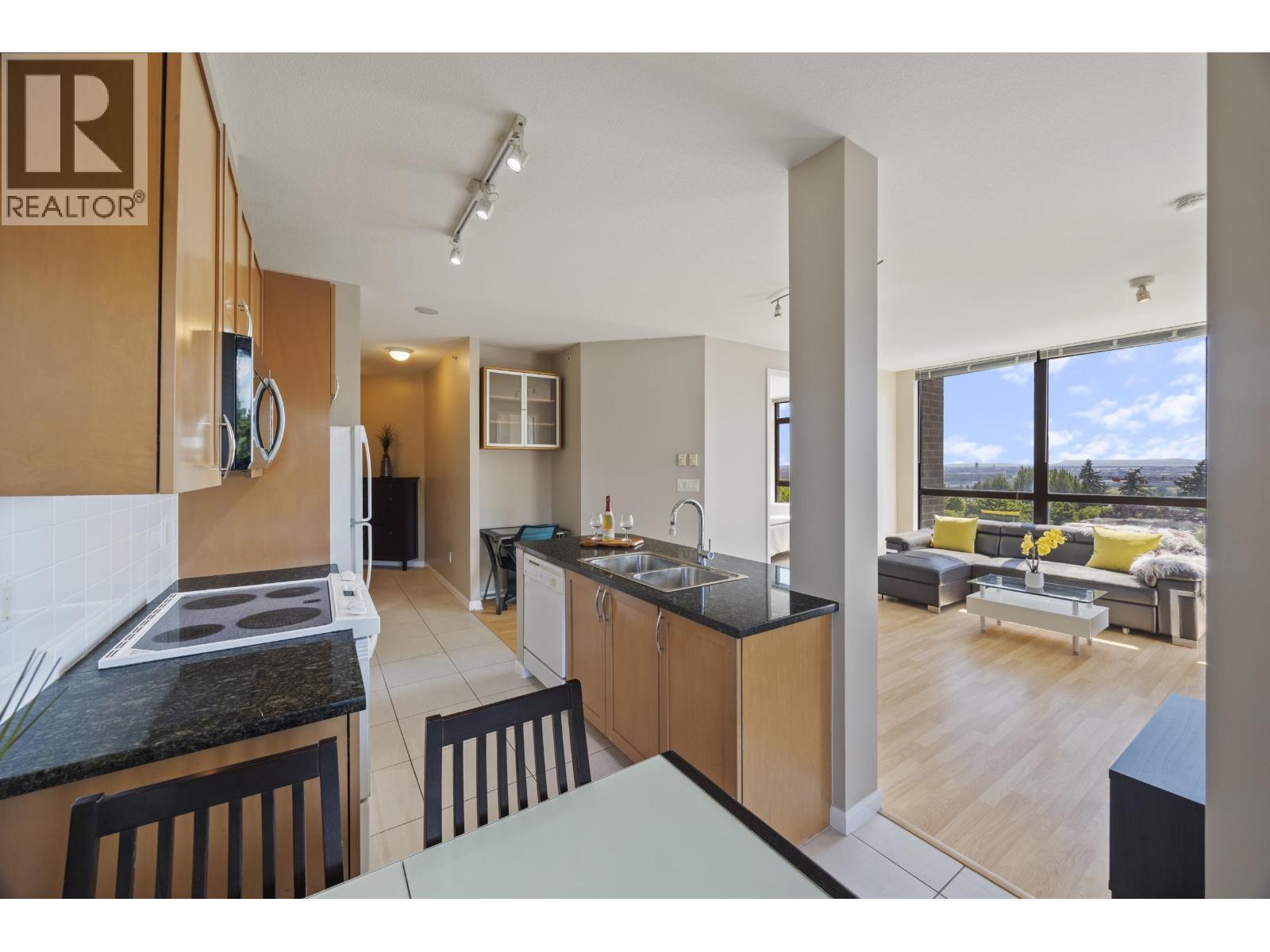 605 6833 Station Hill Drive, Burnaby, British Columbia  V3N 5E1 - Photo 25 - R3143631