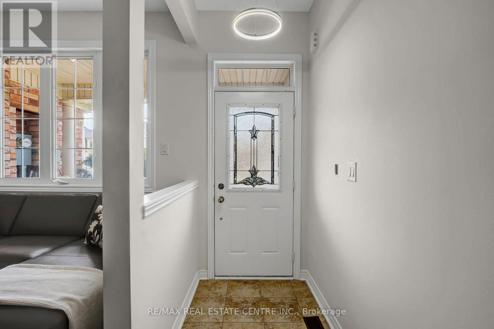 25 Shediac Road, Brampton, Ontario  L6Y 0V8 - Photo 7 - W13533378