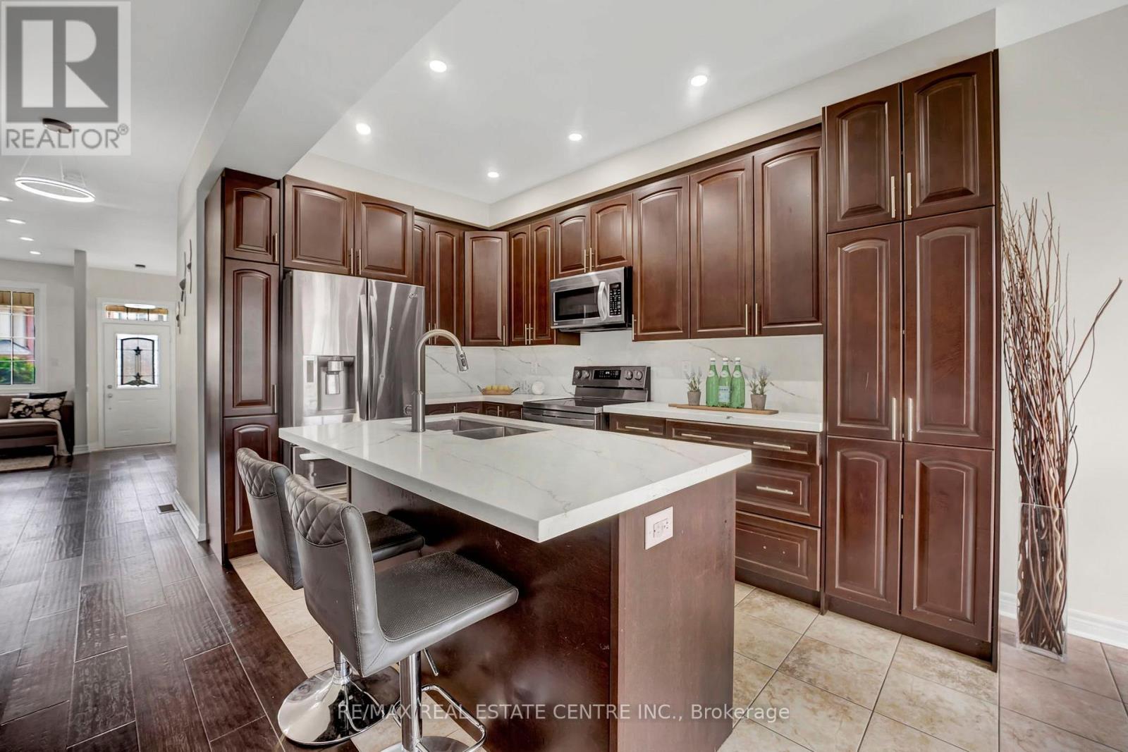 25 Shediac Road, Brampton, Ontario  L6Y 0V8 - Photo 13 - W13533378