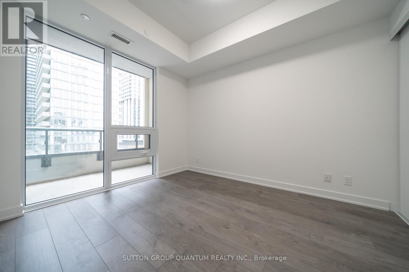1611 - 108 Peter Street, Toronto, Ontario  M5V 0W2 - Photo 11 - C13534426