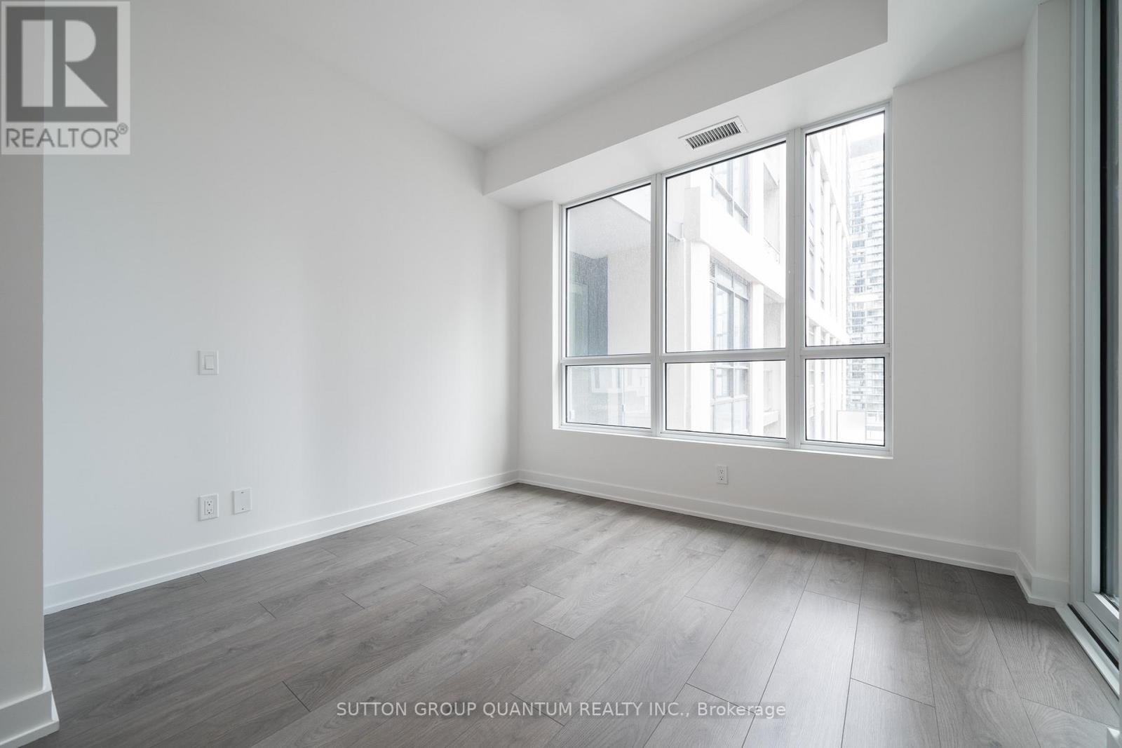1611 - 108 Peter Street, Toronto, Ontario  M5V 0W2 - Photo 6 - C13534426