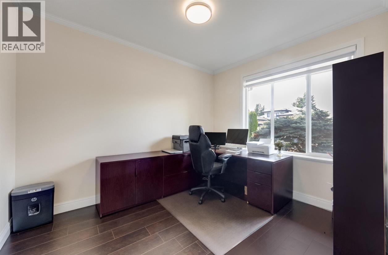 10320 Scotsdale Avenue, Richmond, British Columbia  V7E 3V1 - Photo 17 - R3143613