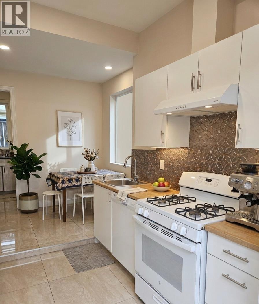 10320 Scotsdale Avenue, Richmond, British Columbia  V7E 3V1 - Photo 30 - R3143613