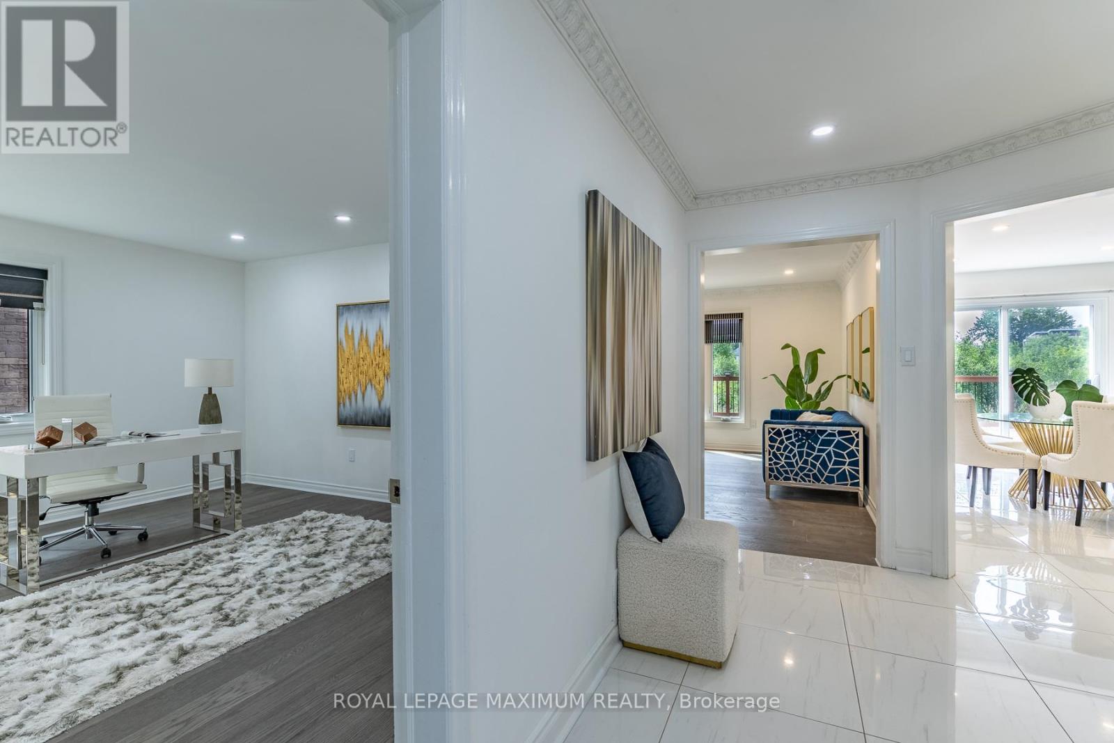 22 A Waltham Crescent, Richmond Hill, Ontario  L4B 1Z2 - Photo 10 - N13531248