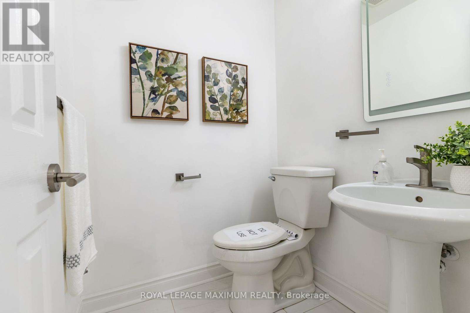 22 A Waltham Crescent, Richmond Hill, Ontario  L4B 1Z2 - Photo 13 - N13531248