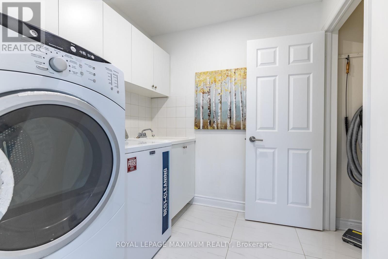 22 A Waltham Crescent, Richmond Hill, Ontario  L4B 1Z2 - Photo 14 - N13531248