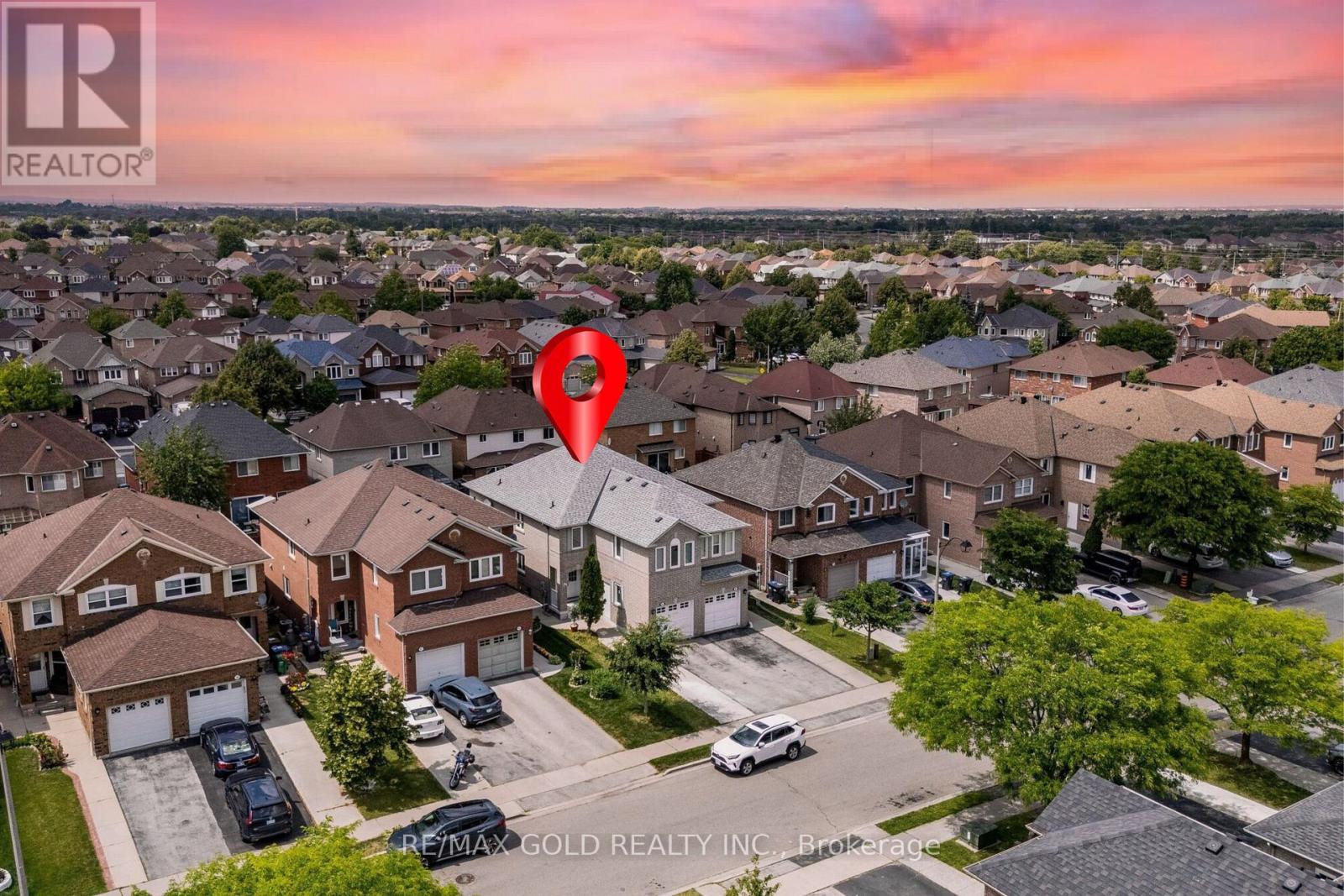 65 MOUNT RANIER CRESCENT, Brampton, Ontario
