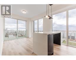 908 - 5 YORK GARDEN WAY, Toronto, Ontario