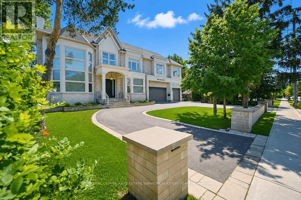 2603 Liruma Road, Mississauga, Ontario  L5K 1Y8 - Photo 2 - W13534354