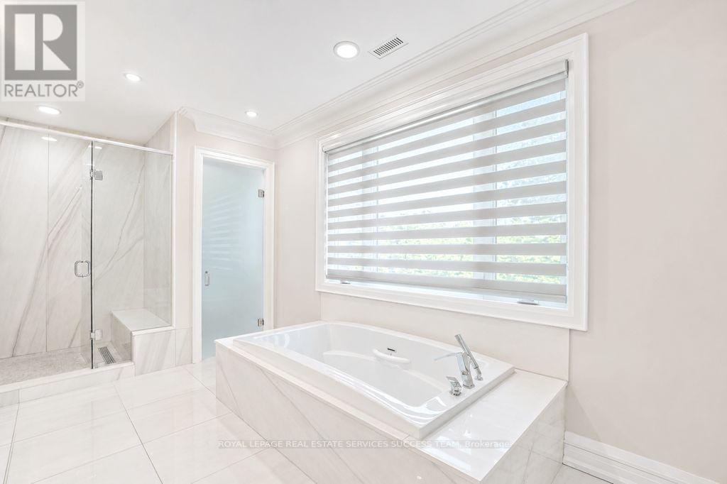 2603 Liruma Road, Mississauga, Ontario  L5K 1Y8 - Photo 27 - W13534354