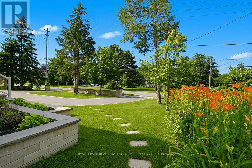 2603 Liruma Road, Mississauga, Ontario  L5K 1Y8 - Photo 49 - W13534354