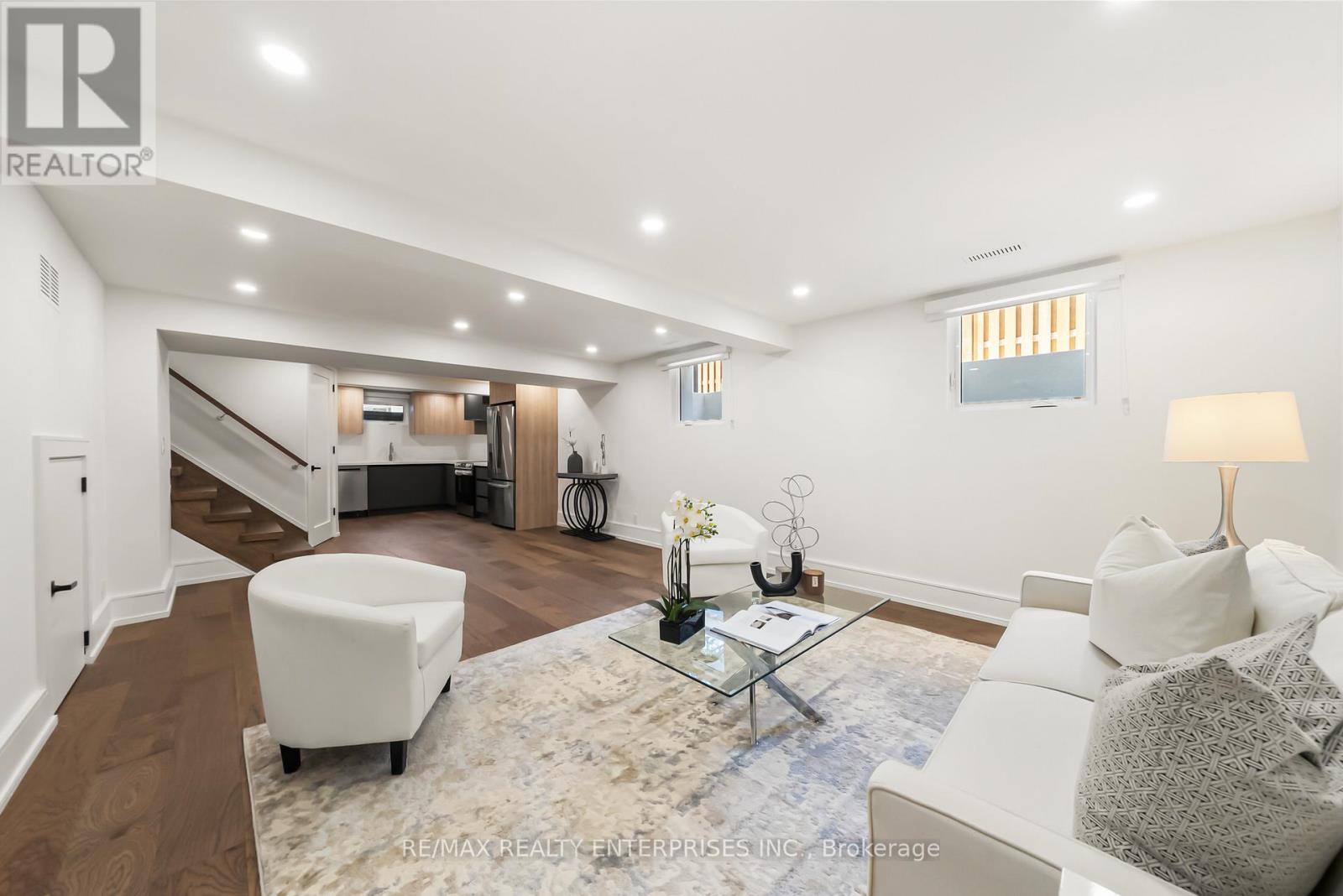 1495 THETFORD COURT - Photo 26