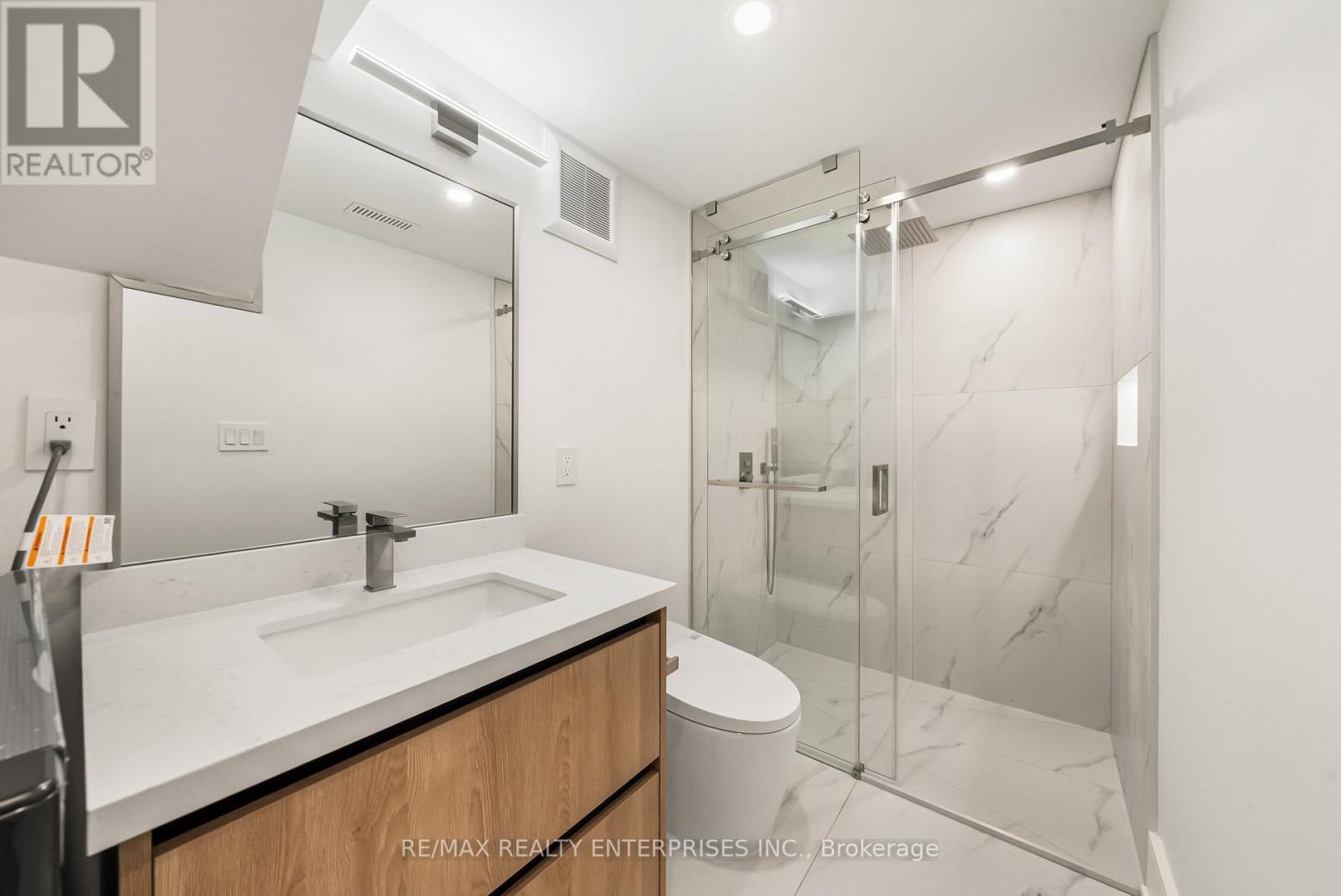 1495 THETFORD COURT - Photo 30