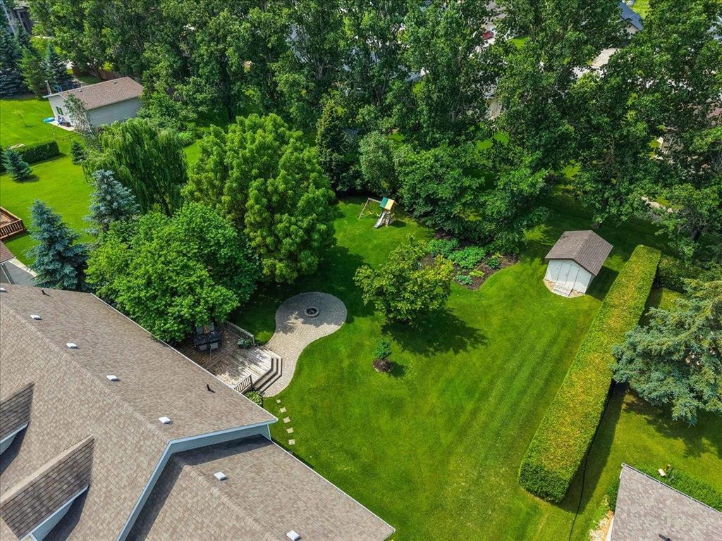 10 Quail Ridge Place, Steinbach, Manitoba  R5G 2H3 - Photo 3 - 202615775