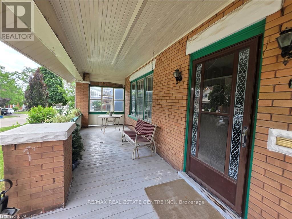 20 FAIRVIEW AVENUE, Kitchener