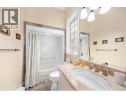225 Swick Road, Kelowna, British Columbia  V1W 4J5 - Photo 49 - 10380808