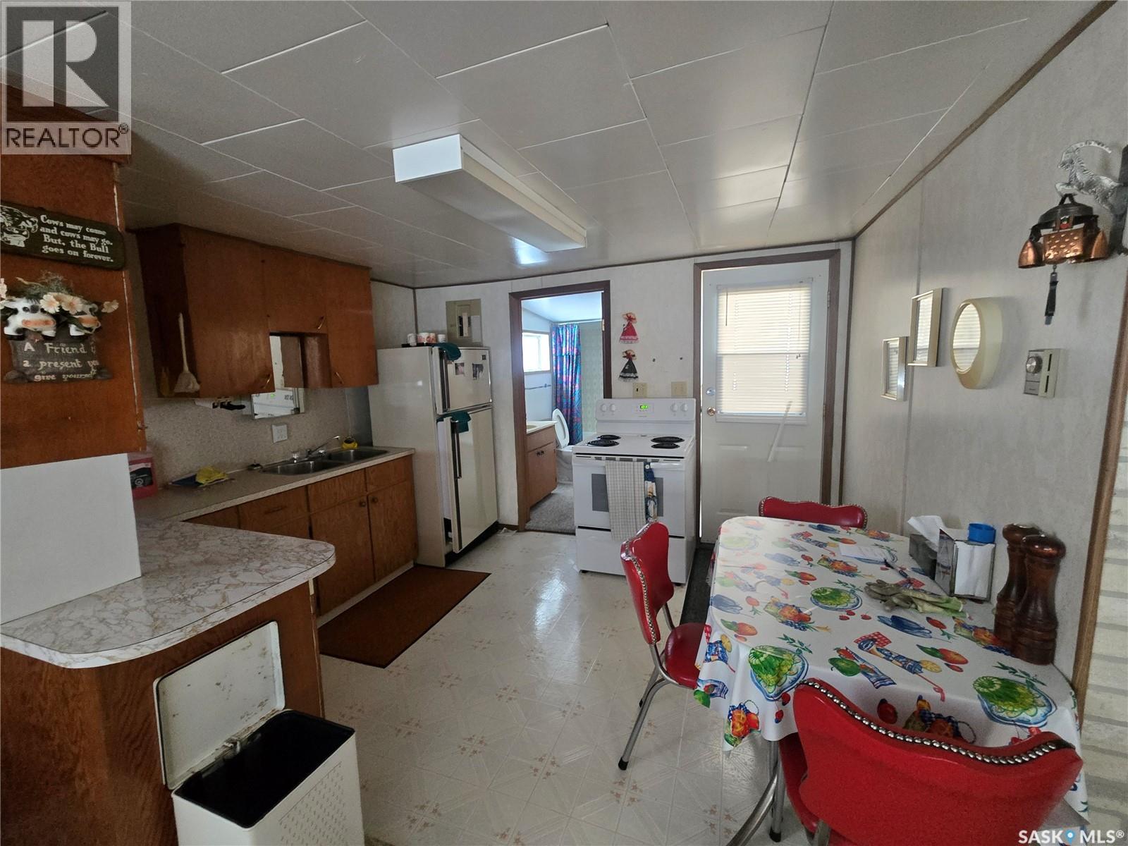52 Aspen Crescent, Moose Mountain Provincial Park, Saskatchewan  S0C 2S0 - Photo 6 - SK041800