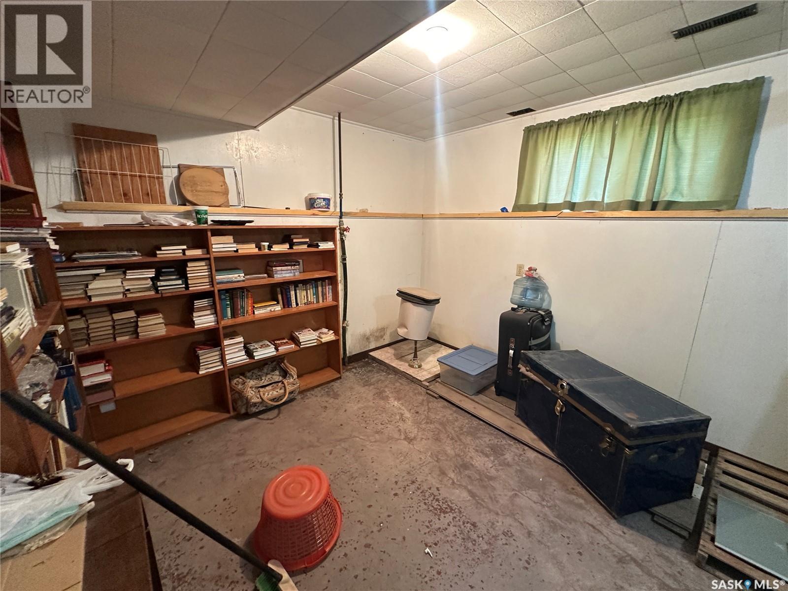 205 Second Avenue, Ridgedale, Saskatchewan  S0E 1L0 - Photo 20 - SK041655
