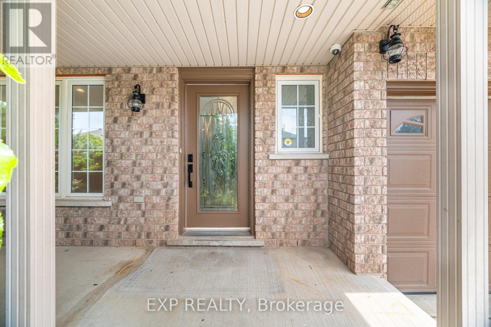 2417 Orchard Road, Burlington, Ontario L7L 6X8 - Photo 2 - W13533890