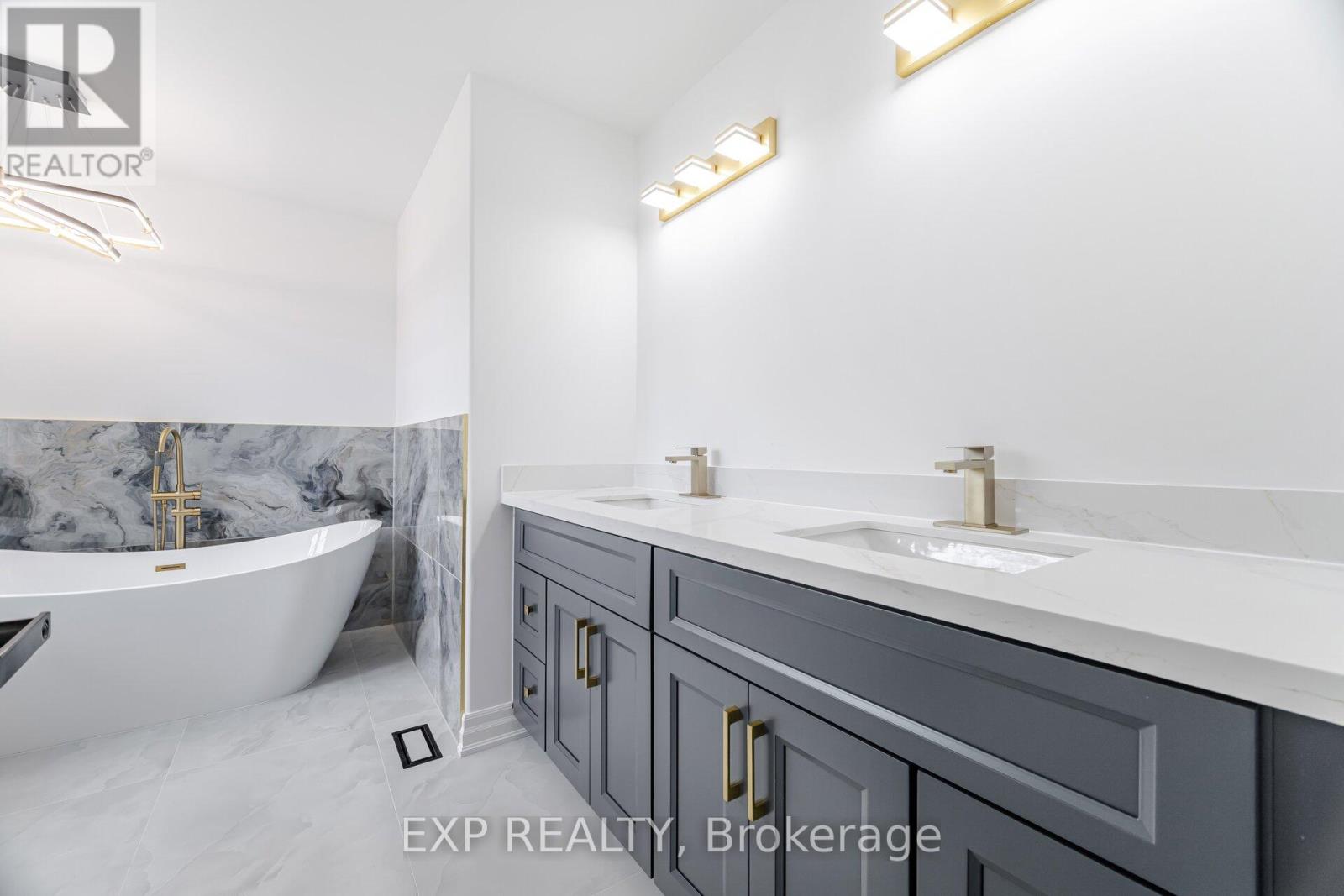 2417 Orchard Road, Burlington, Ontario L7L 6X8 - Photo 32 - W13533890