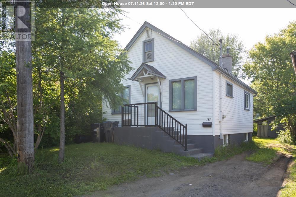 185 Empress Ave S, Thunder Bay, Ontario