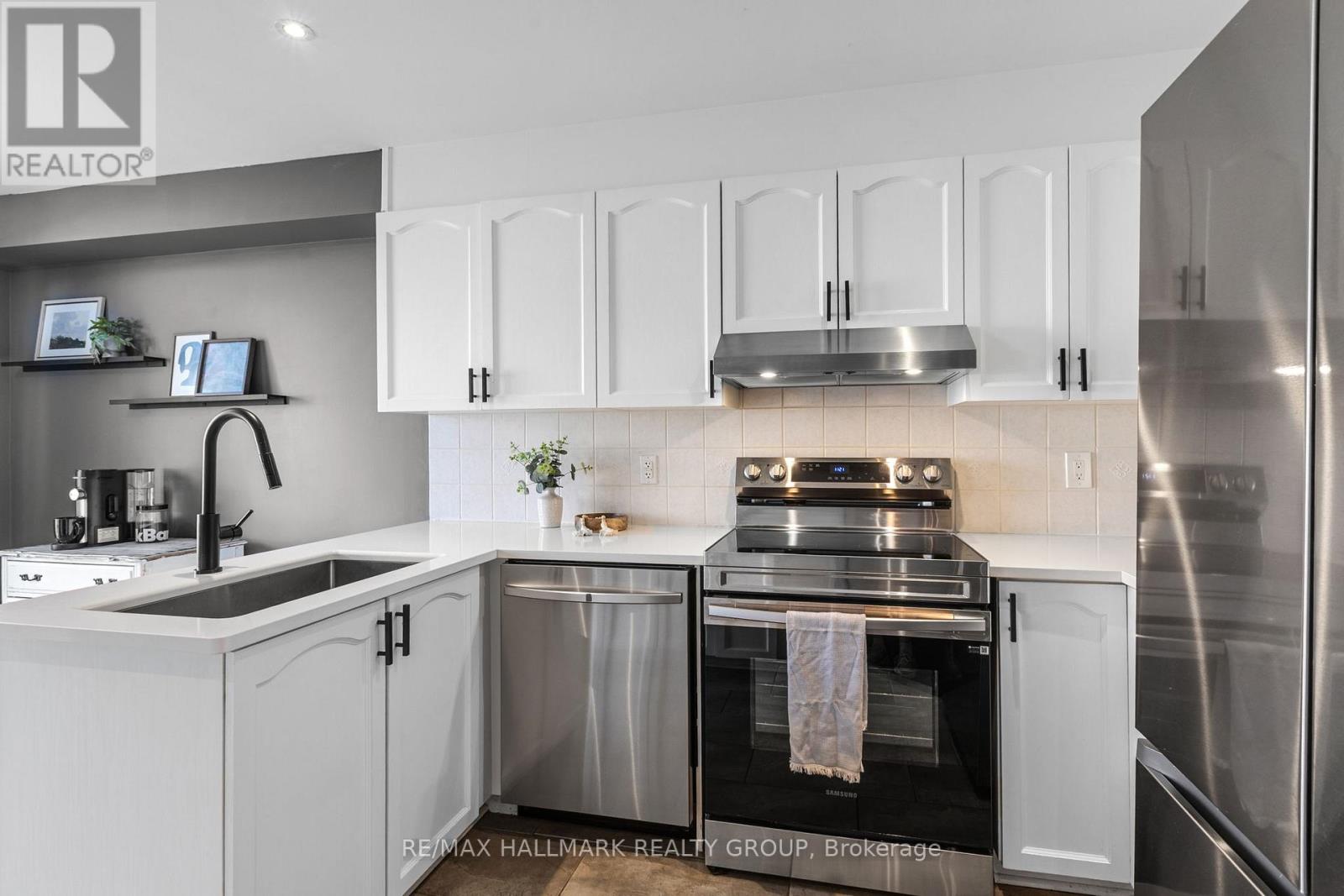 602 Louis Toscano Drive, Ottawa, Ontario  K4A 0B2 - Photo 14 - X13534440