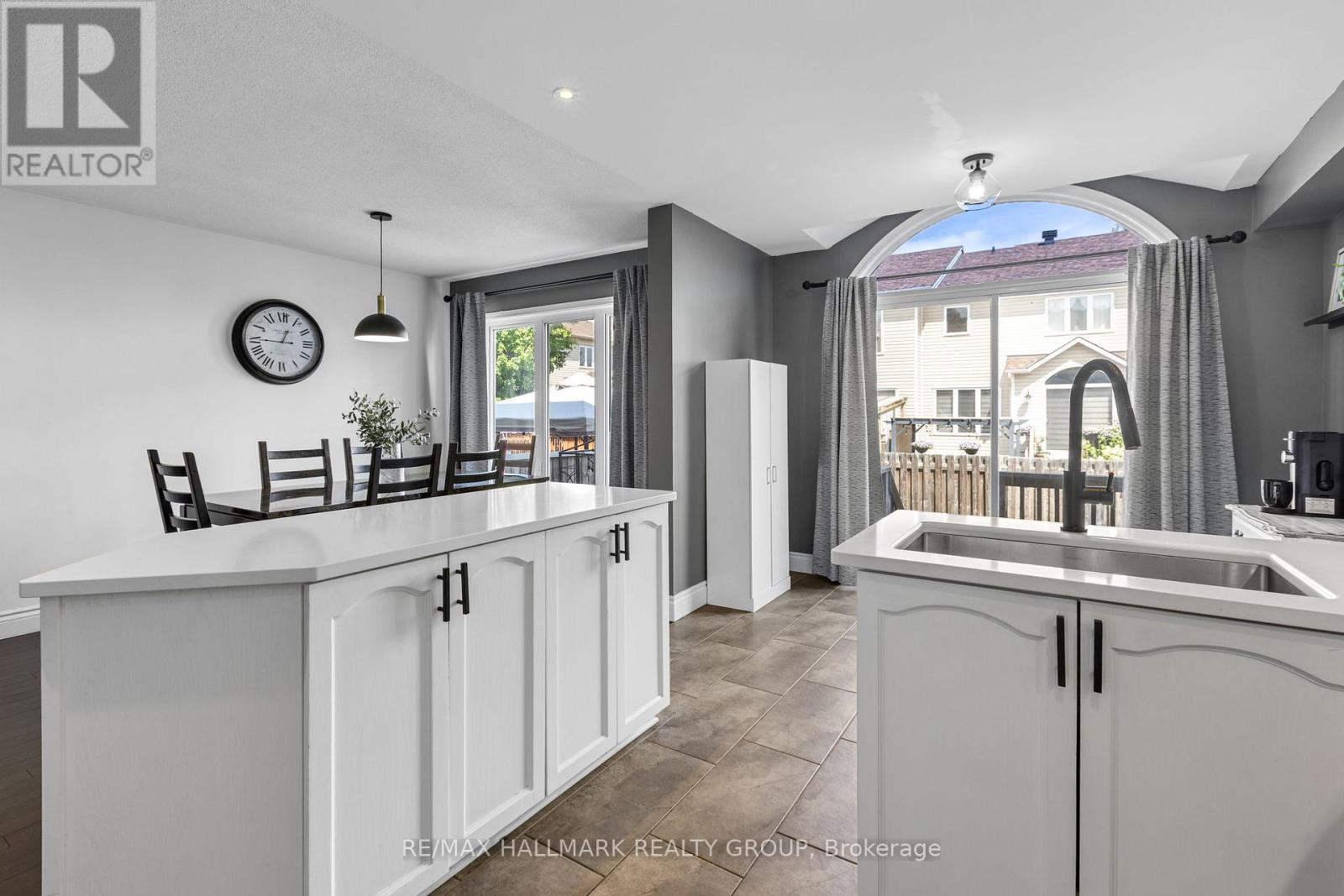 602 Louis Toscano Drive, Ottawa, Ontario  K4A 0B2 - Photo 8 - X13534440