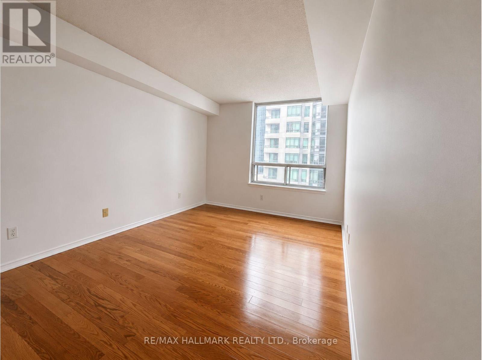 1410 - 35 EMPRESS AVENUE