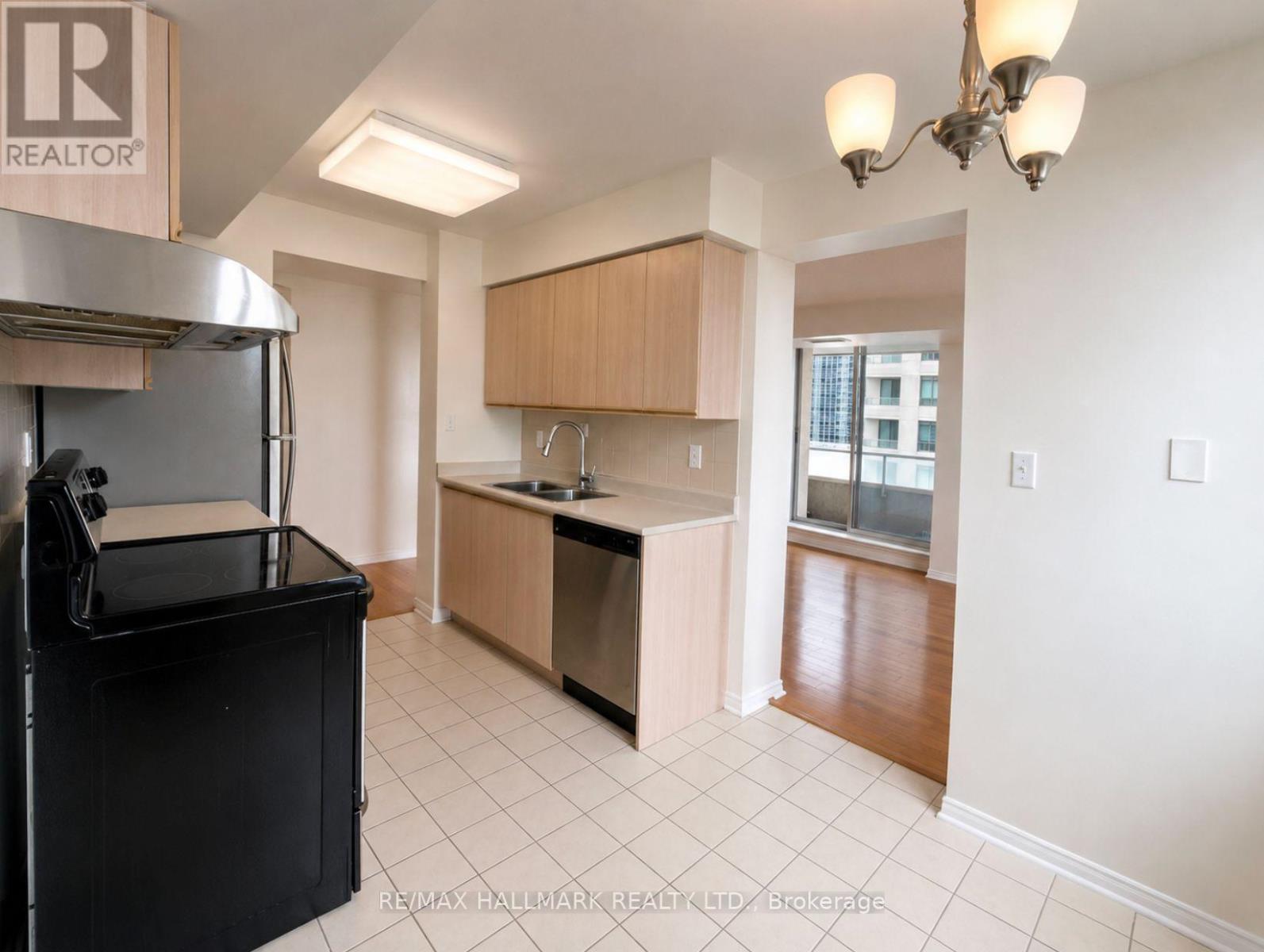 1410 - 35 Empress Avenue, Toronto, Ontario  M2N 6T3 - Photo 5 - C13531110