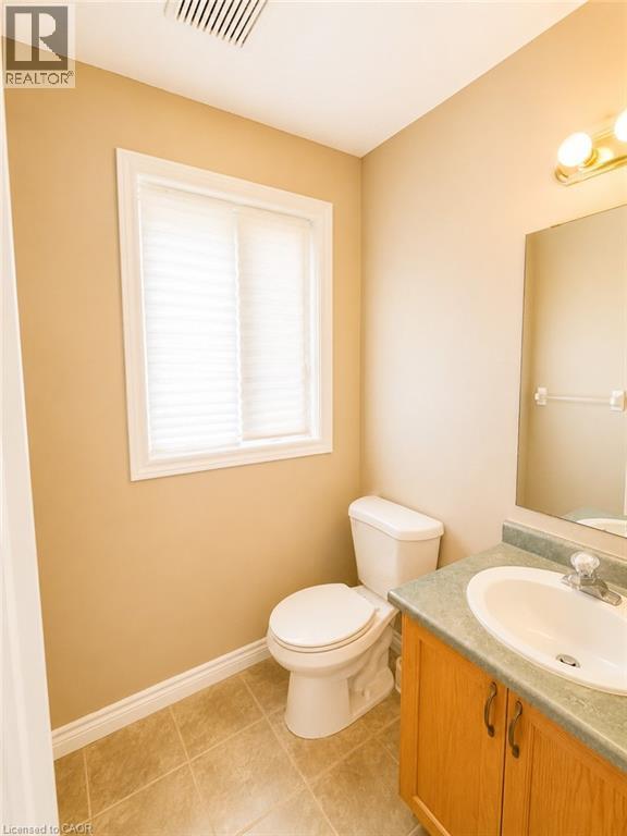 706 Keatswood Crescent, Waterloo, Ontario  N2T 2R6 - Photo 4 - 40845825