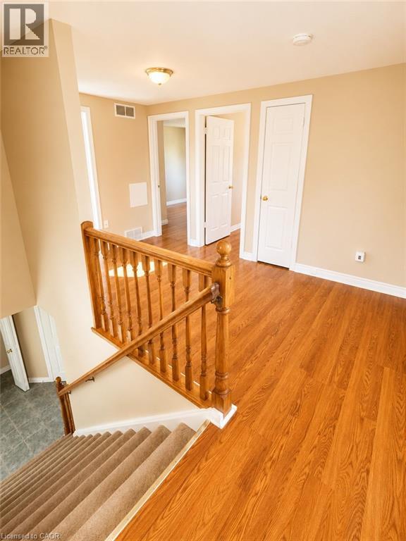 706 Keatswood Crescent, Waterloo, Ontario  N2T 2R6 - Photo 5 - 40845825