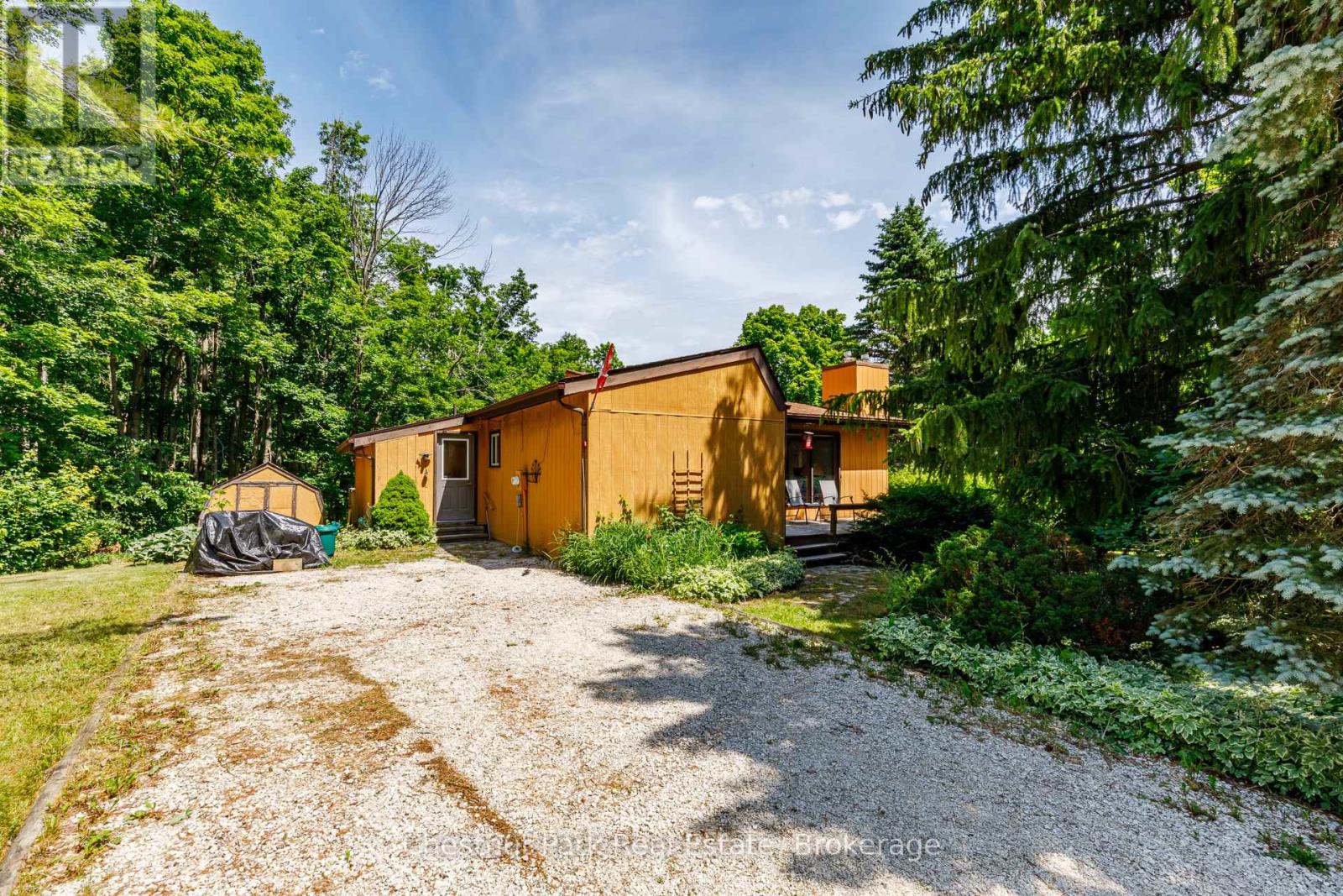 138 Kionontio Trail, Blue Mountains, Ontario  L9Y 0R6 - Photo 8 - X13534456