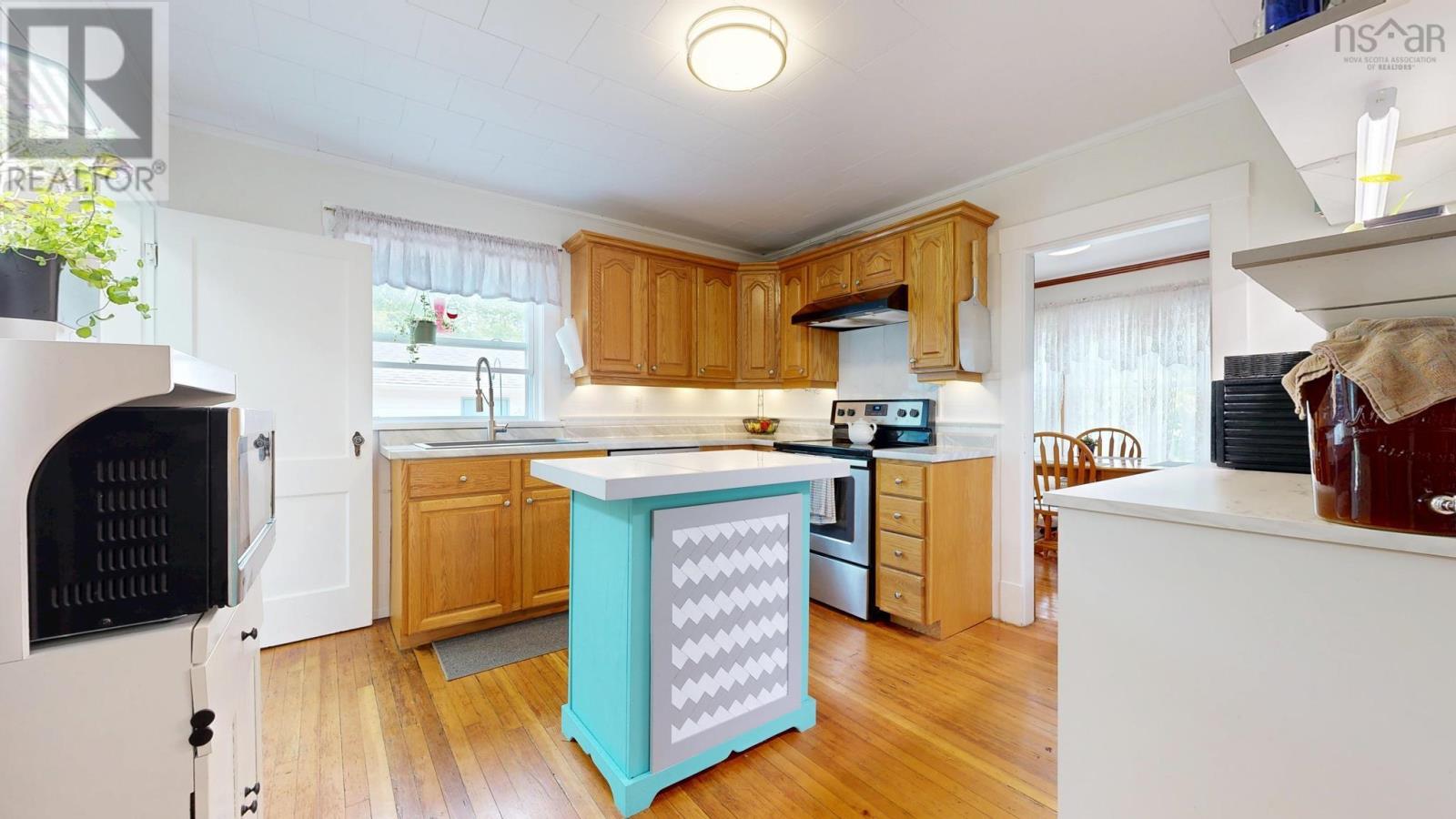 293 Highway 8, Milton, Milton, Nova Scotia  B0T 1P0 - Photo 11 - 202616357