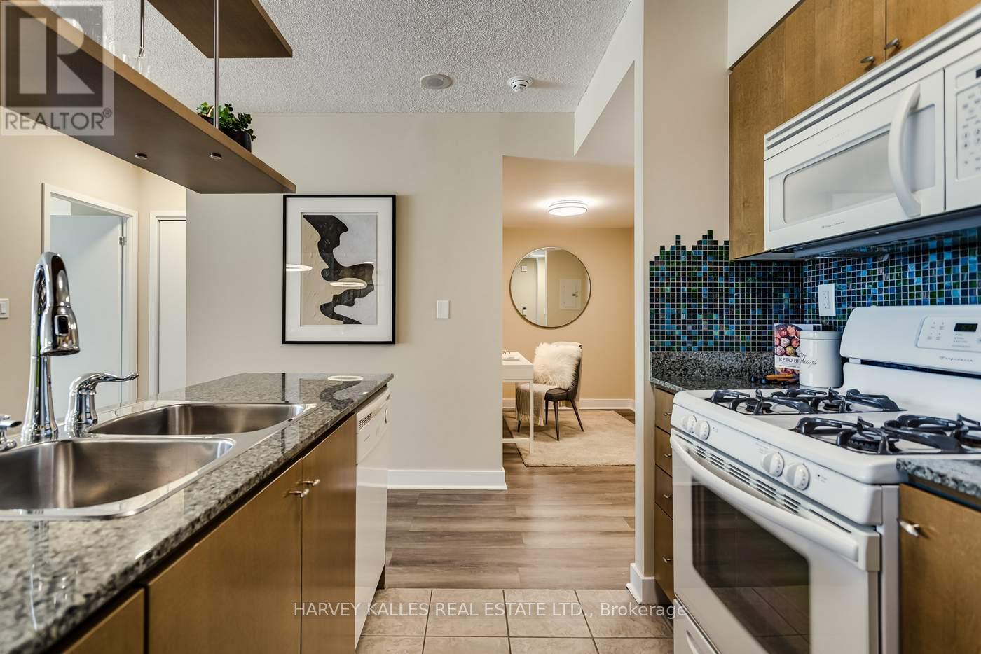 3808 - 35 Mariner Terrace, Toronto, Ontario M5V 3V9 - Photo 12 - C13534508