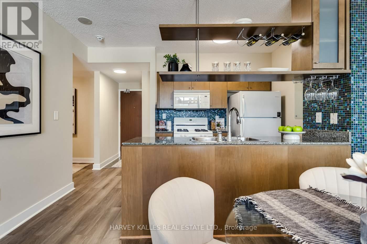 3808 - 35 Mariner Terrace, Toronto, Ontario M5V 3V9 - Photo 13 - C13534508