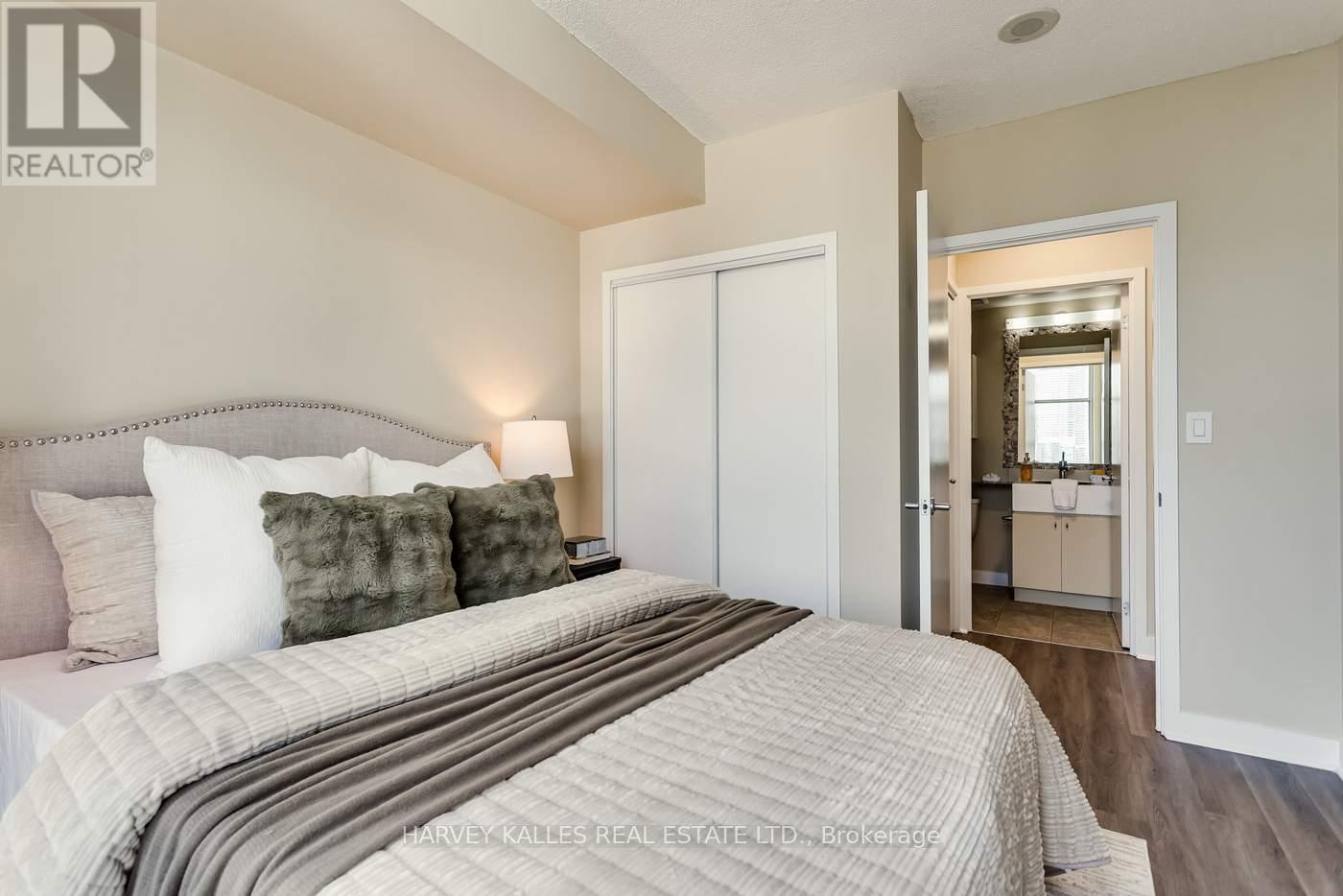 3808 - 35 Mariner Terrace, Toronto, Ontario M5V 3V9 - Photo 25 - C13534508