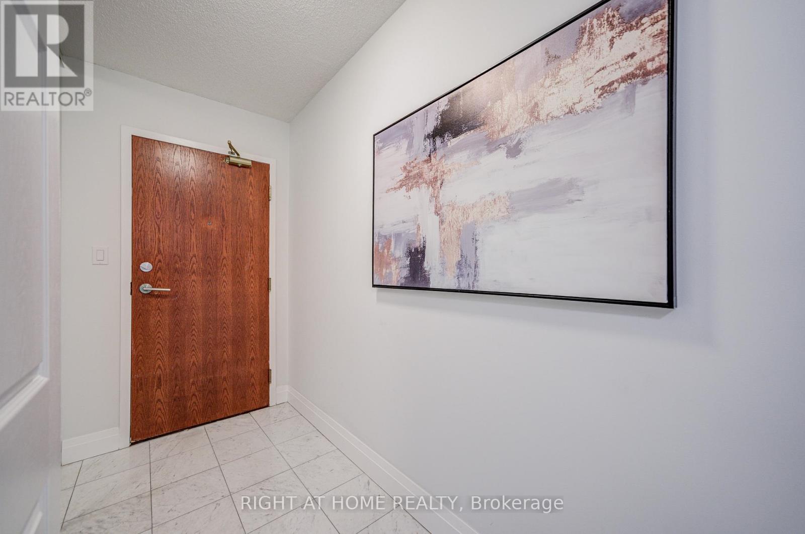 207 - 35 Empress Avenue, Toronto (Willowdale East), Ontario  M2N 6T3 - Photo 4 - C13534606