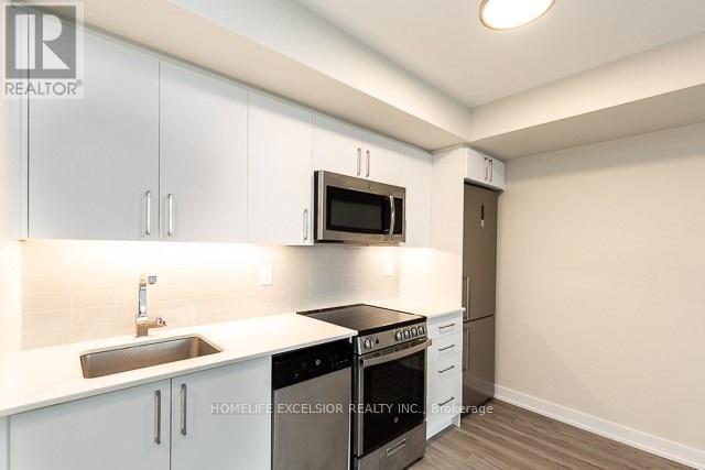 38 Monte Kwinter Court, Toronto (Clanton Park), Ontario  M3H 0E2 - Photo 8 - C13534620