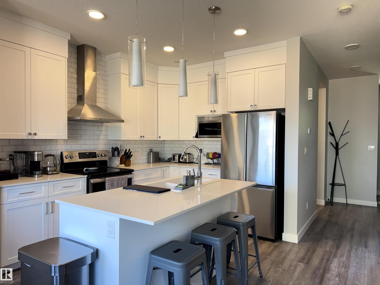 7432 Elmer Rd NW, Edmonton, Alberta  T5T 4G2 - Photo 5 - E4497487