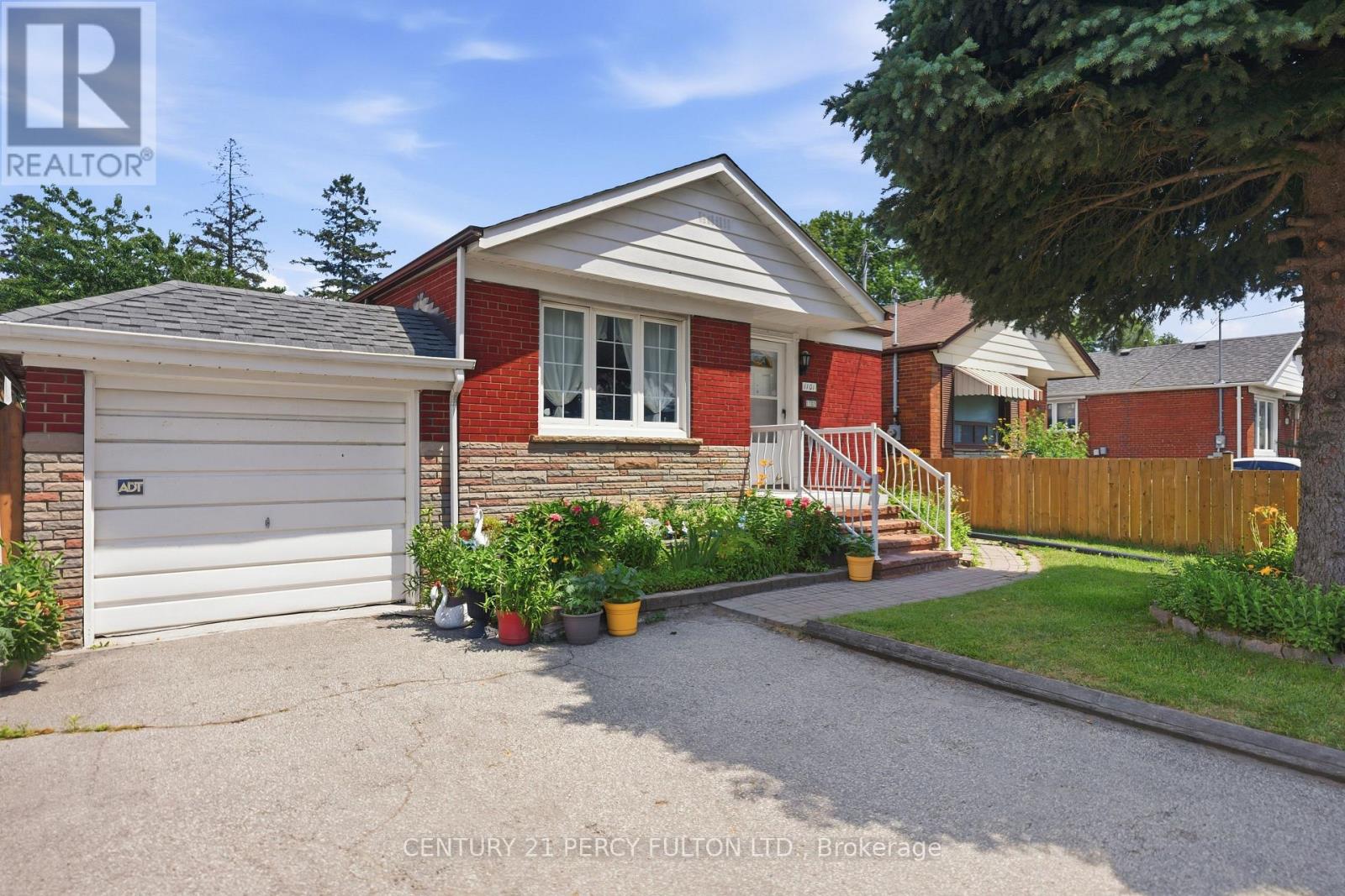 1101 WARDEN AVENUE, Toronto (Wexford-Maryvale)